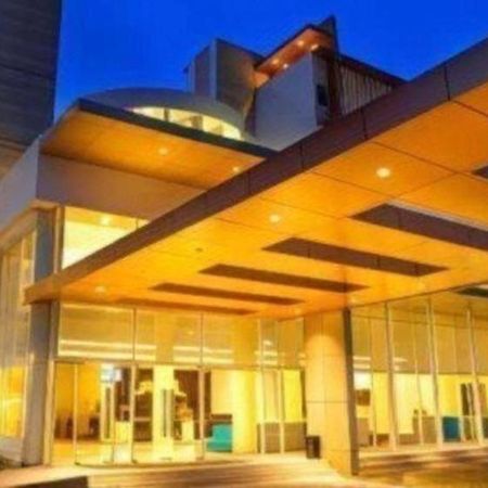 Horison Hotel Ultima Timika Luaran gambar